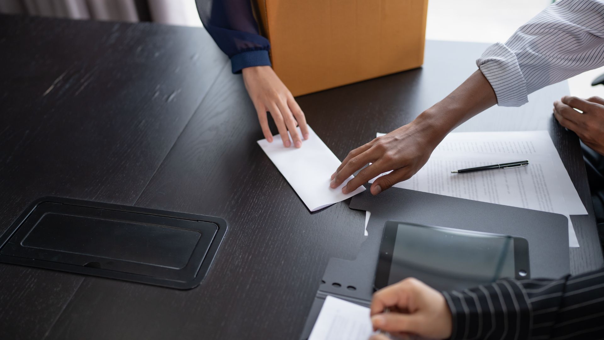 Stay or Quit Your Job | RoboApply